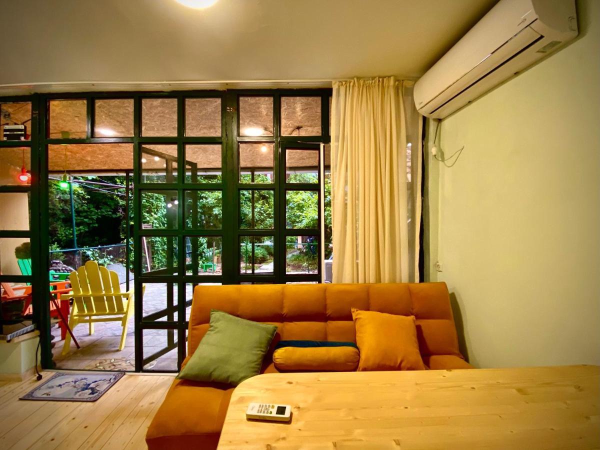 Hotel Gardens In Vake, Tiflis Exterior foto